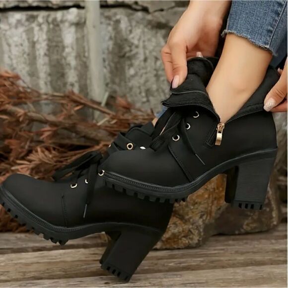 Black Platform Boots Chunky Heel Lace-Up Detail, Casual Buckle Ankle New Women's - Picture 5 of 6